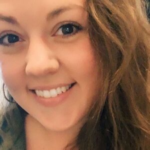 Meet your Posher, Annie